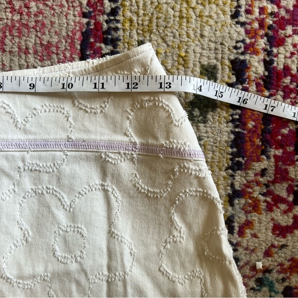 Urban outfitters Sunny Distressed Mini Skirt size S - Picture 5 of 8